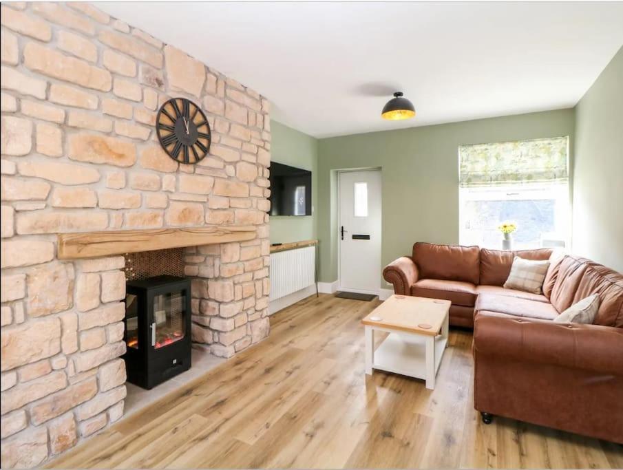 Babbling Brook Cottage Stony Middleton Εξωτερικό φωτογραφία