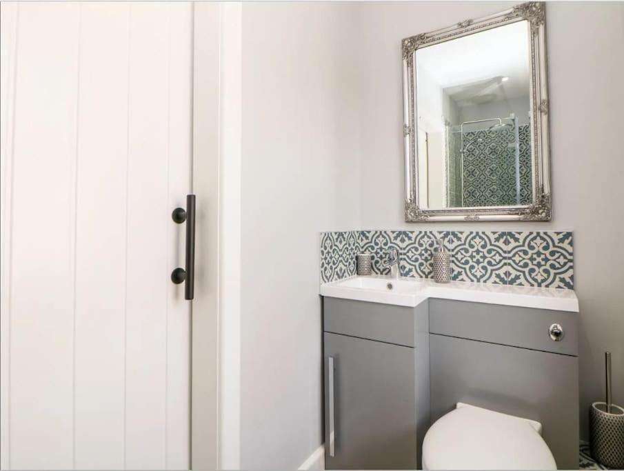 Babbling Brook Cottage Stony Middleton Εξωτερικό φωτογραφία
